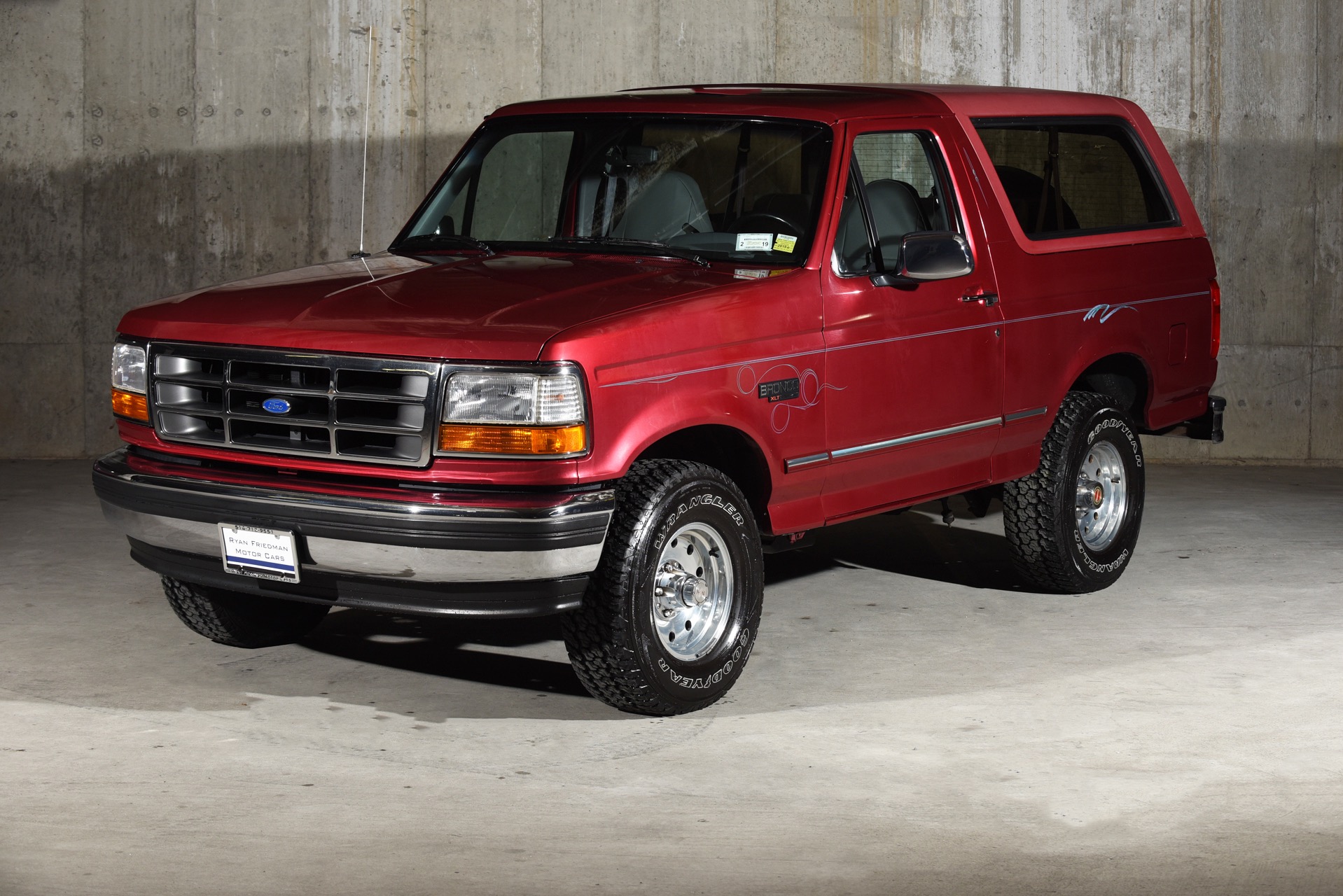 Ford Bronco 2000