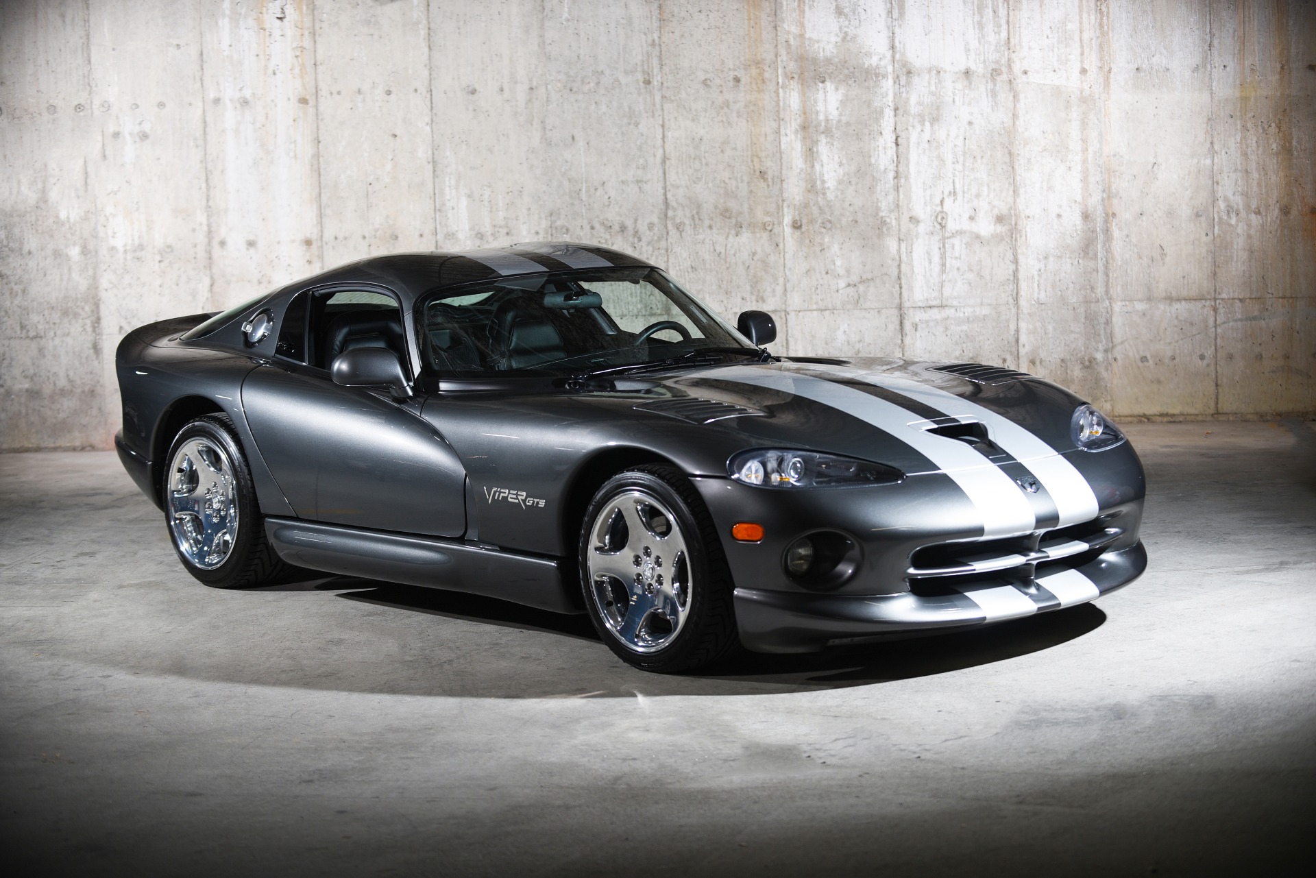 Dodge Viper 2002