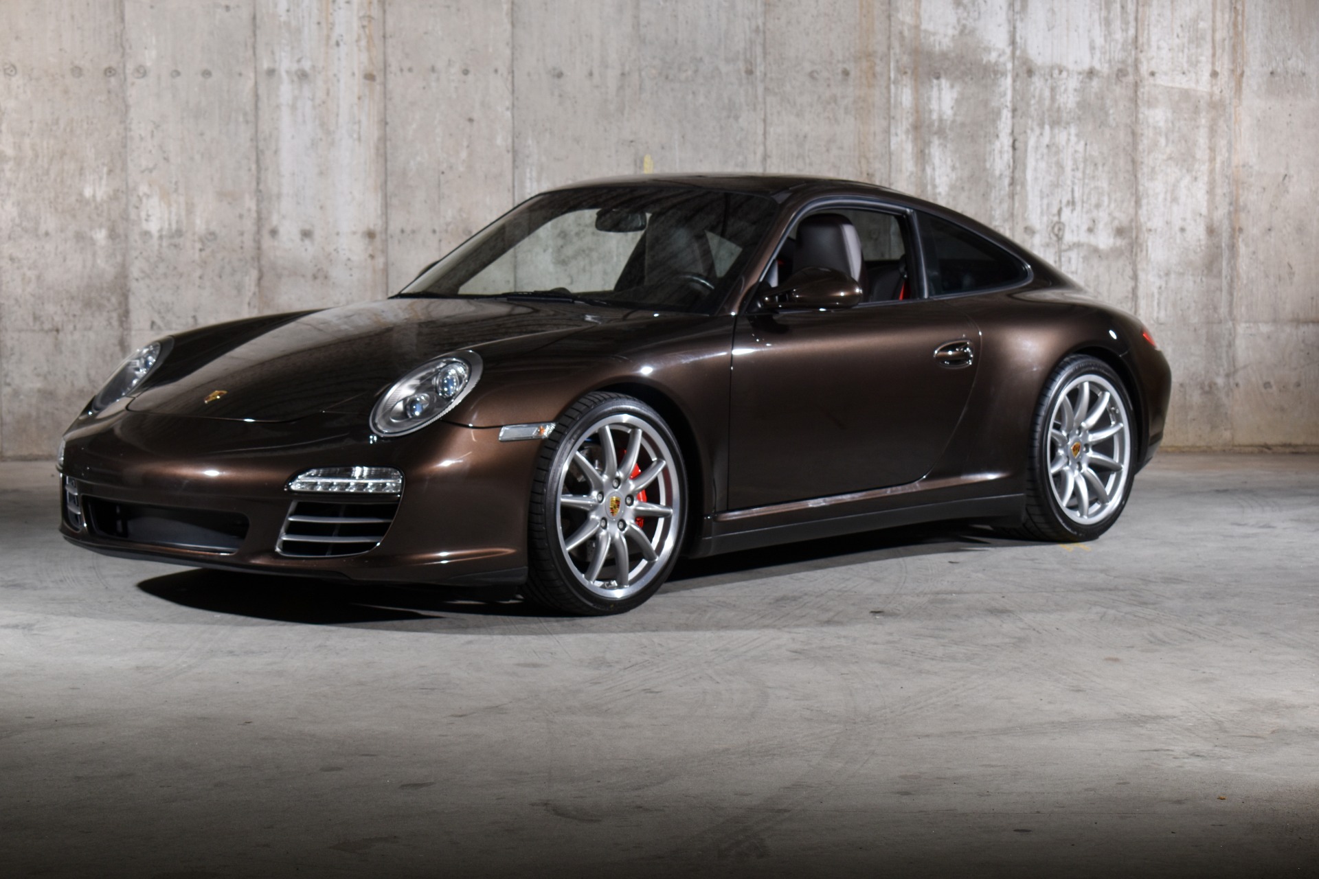 Antracite Brown Porsche