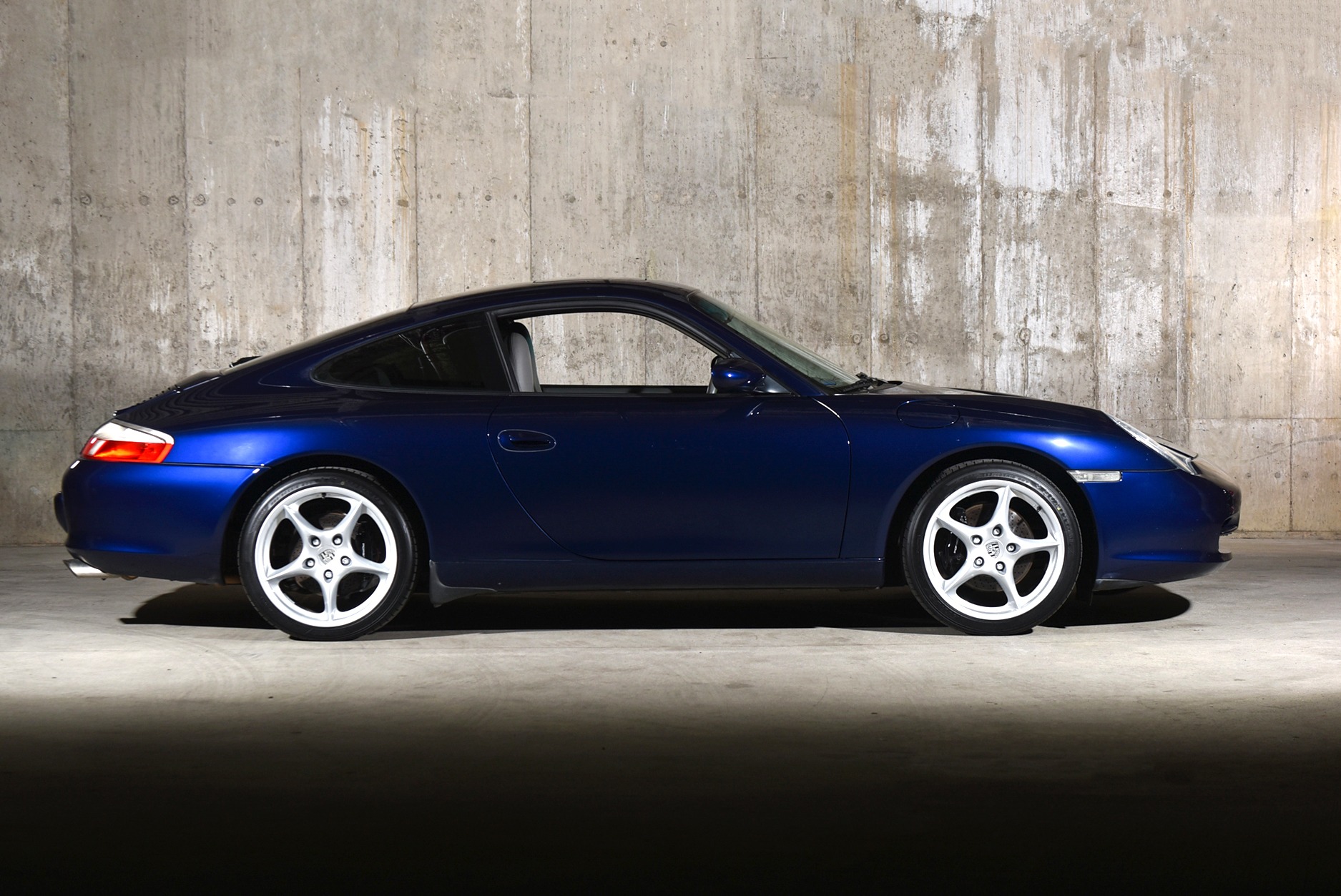 Porsche 911 carrera 2002