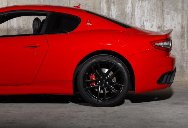 File:Maserati GranTurismo S MC Sport Line - Flickr - Alexandre