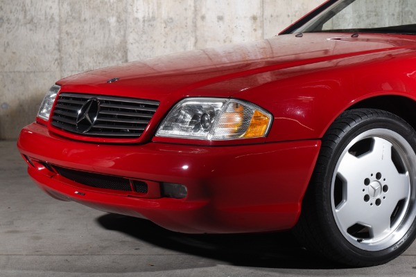 Used 1997 Mercedes-Benz SL-Class SL 500 for sale Sold at Ryan Friedman Motor Cars LLC in Glen Cove NY 11542 8