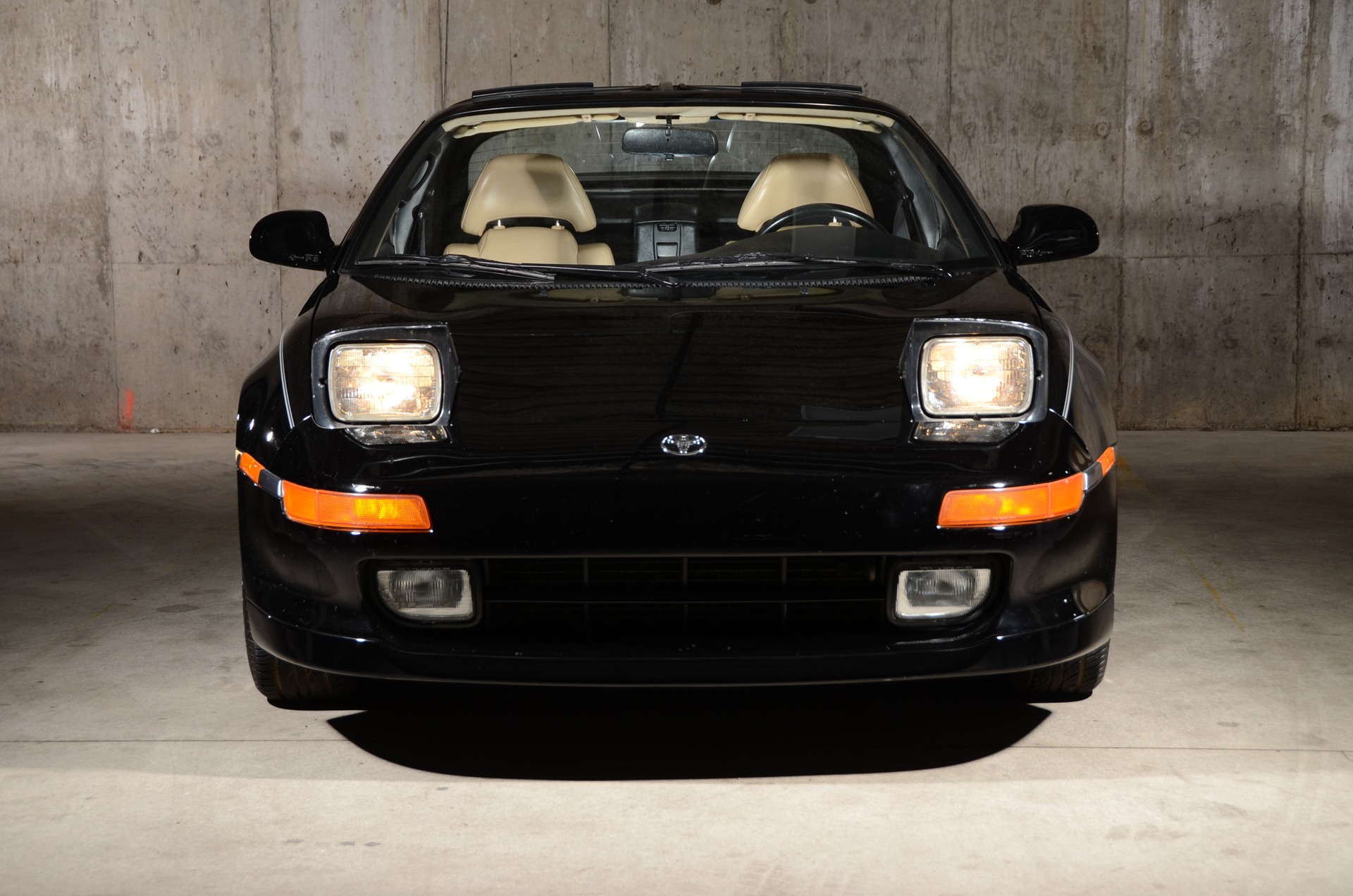 https://www.ryanfriedmanmotorcars.com/imagetag/1569/14/l/Used-1993-Toyota-MR2-Turbo-1684358648.jpg