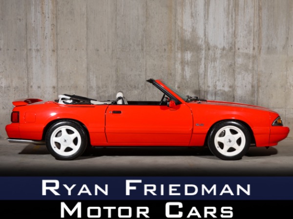 Used 1992 Ford Mustang LX 5.0 for sale Sold at Ryan Friedman Motor Cars LLC in Glen Cove NY 11542 1