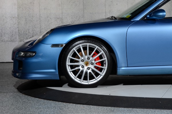 Used 2006 Porsche 911 Club Coupe for sale Sold at Ryan Friedman Motor Cars LLC in Glen Cove NY 11542 13